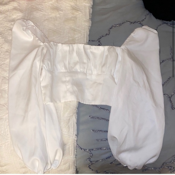 Princess Polly Blouse - Picture 4 of 5